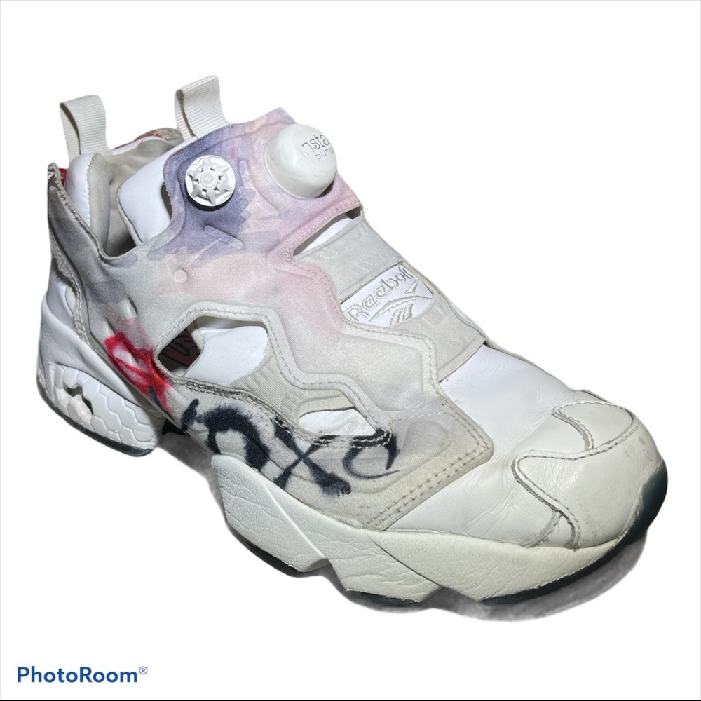 Women's Reebok Instapump Fury Sneakers Sz 8 XOXO.